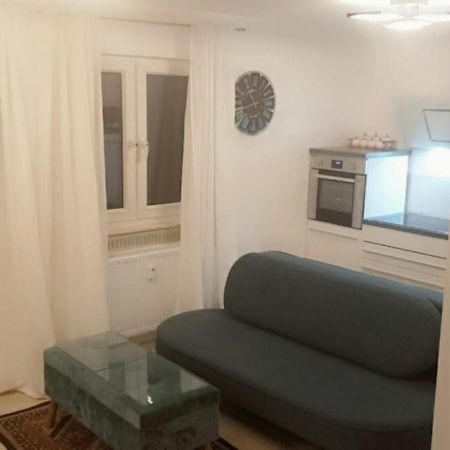 Apartment Mit Schoener, Moderner Einrichtung Colonia Esterno foto