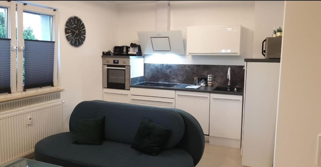 Apartment Mit Schoener, Moderner Einrichtung Colonia Esterno foto